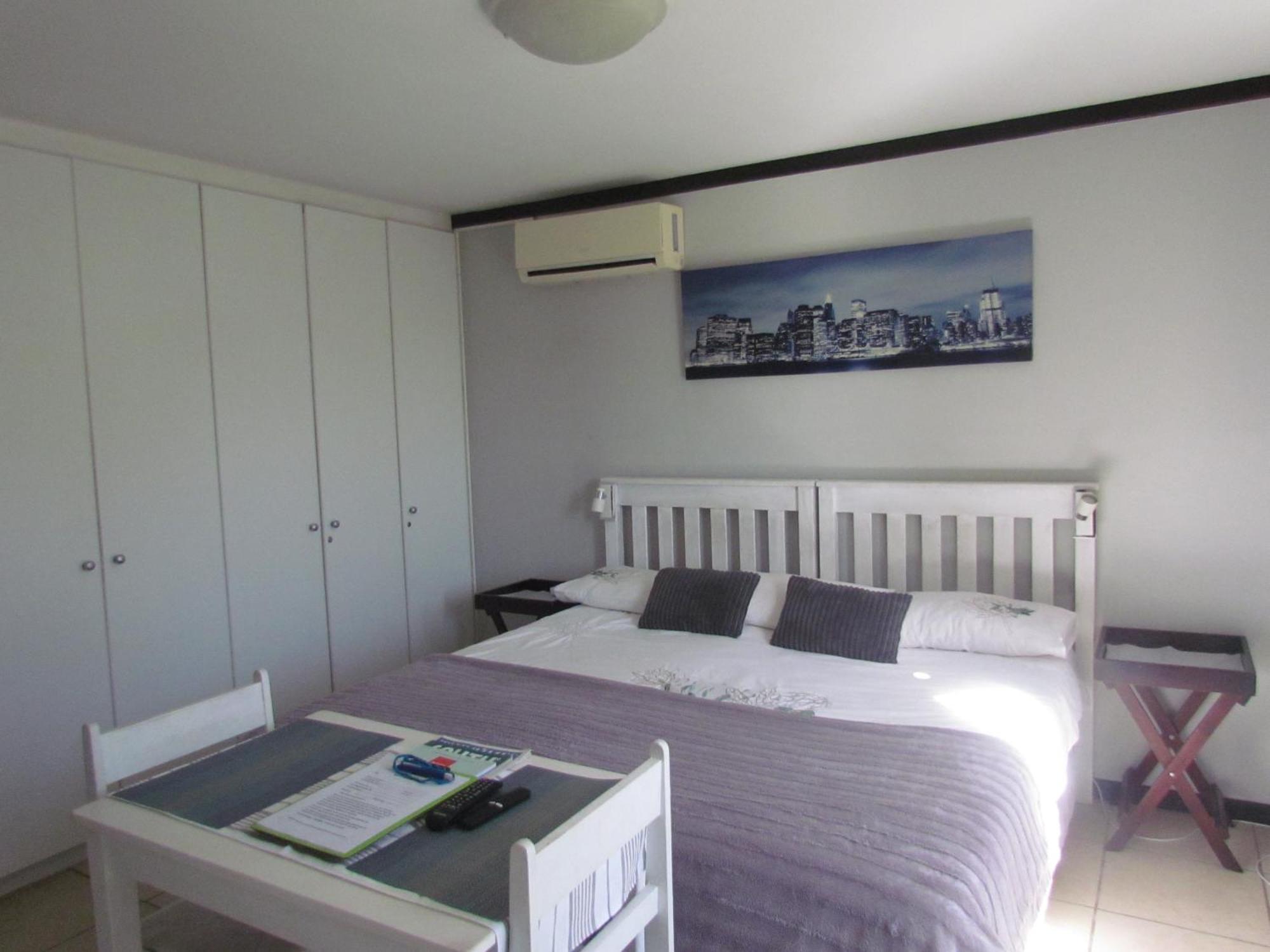 Santini Lace Self Catering Unit Plettenberg Bay Esterno foto