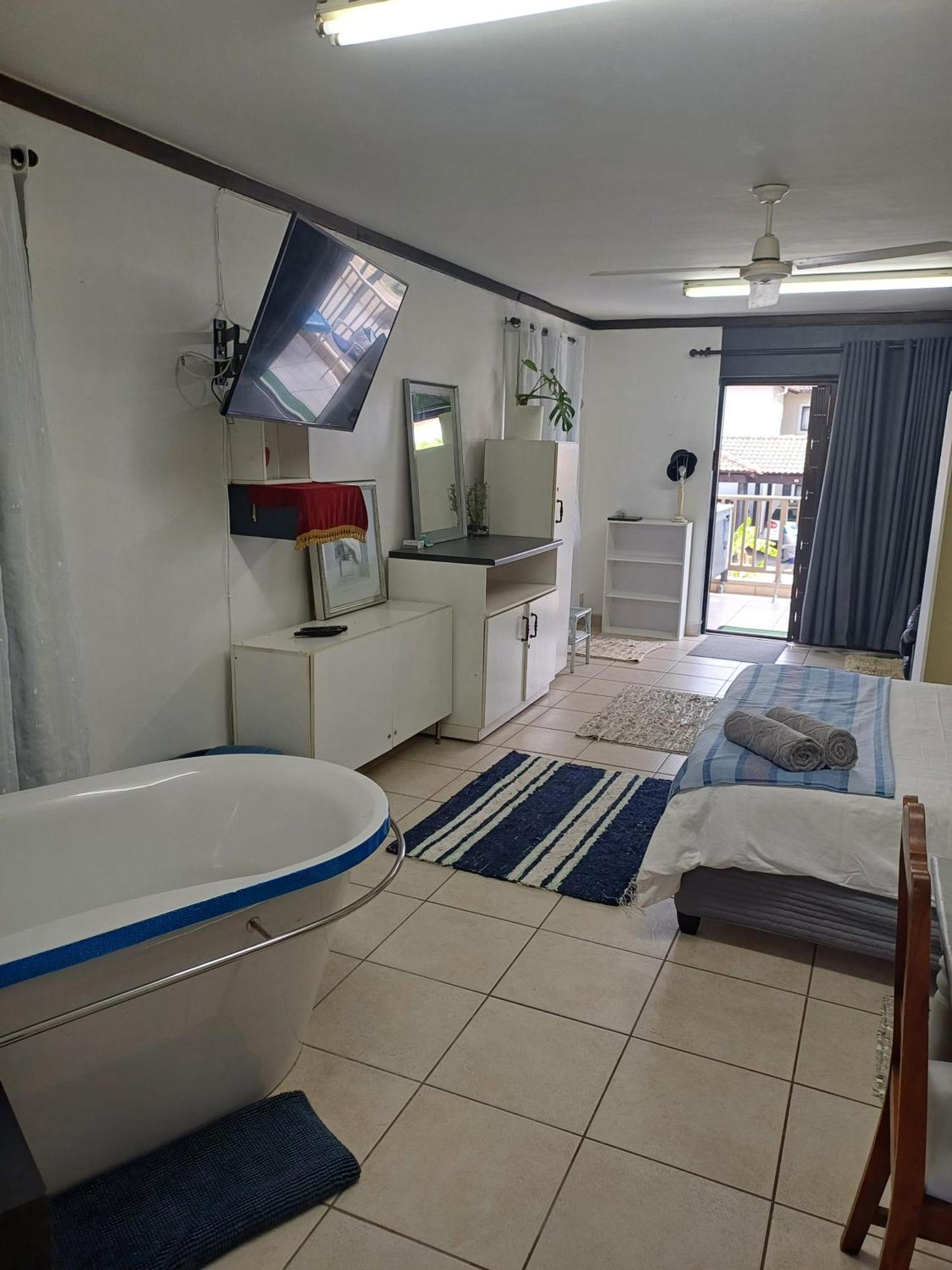 Santini Lace Self Catering Unit Plettenberg Bay Esterno foto