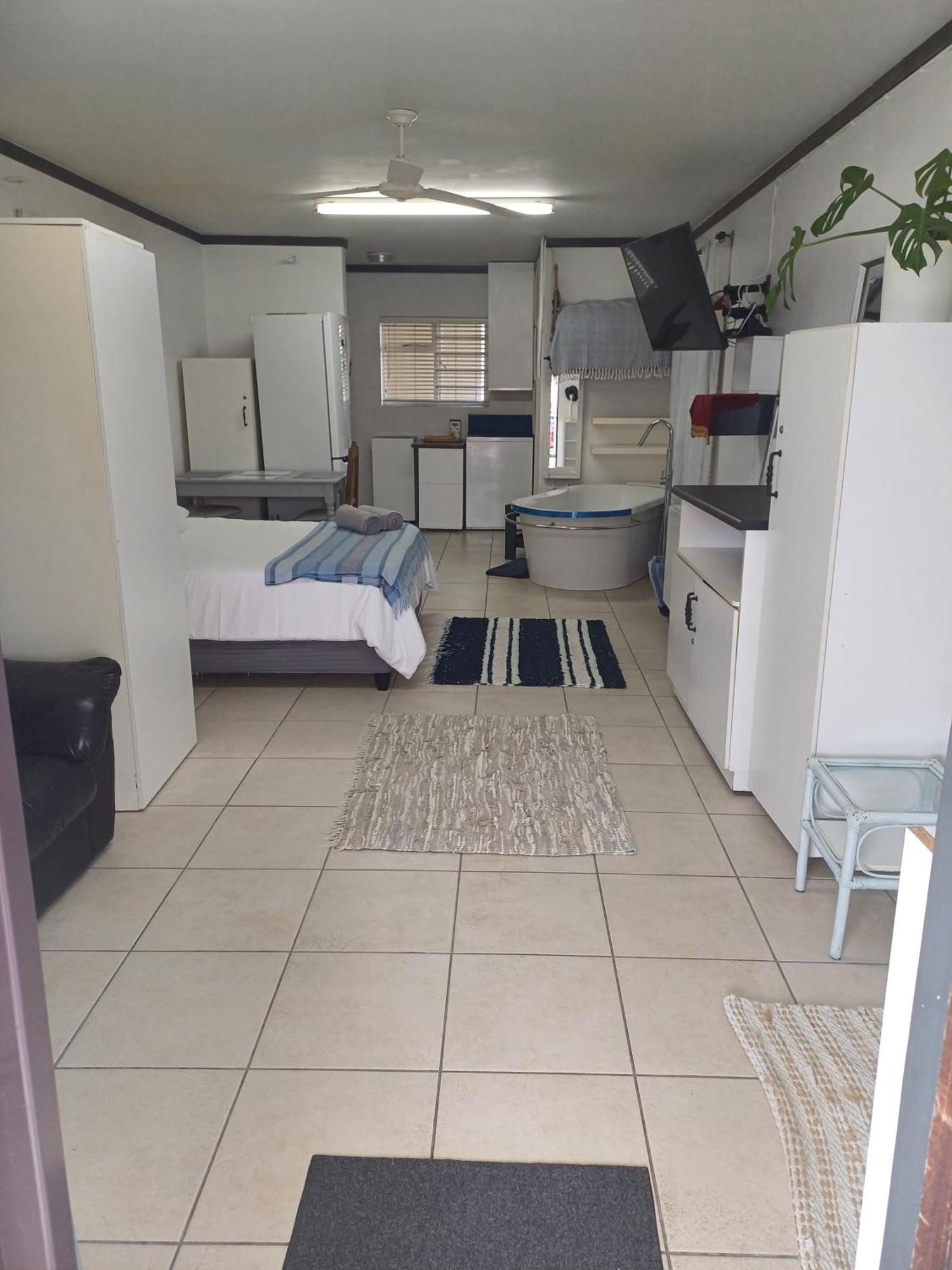 Santini Lace Self Catering Unit Plettenberg Bay Esterno foto