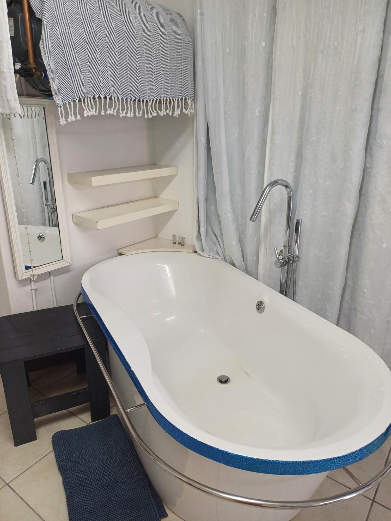 Santini Lace Self Catering Unit Plettenberg Bay Esterno foto